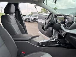 Chevrolet Trax LT FWD 4dr 2026 — side view