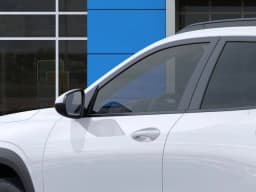 Chevrolet Trax LT FWD 4dr 2026 — side view