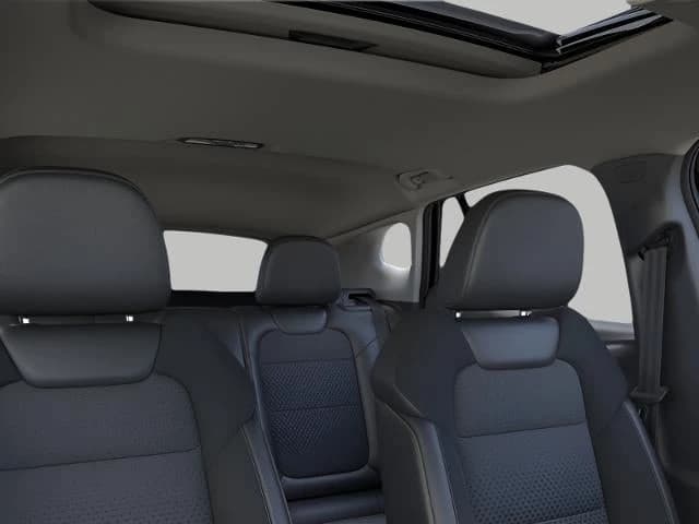 Chevrolet Trax LT FWD 4dr 2026 — side view