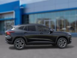 Chevrolet Trax LT FWD 4dr 2026 — side view