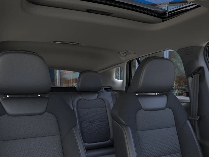 Chevrolet Trax LT FWD 4dr 2026 — side view