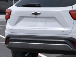 Chevrolet Trax LT FWD 4dr 2026 — side view