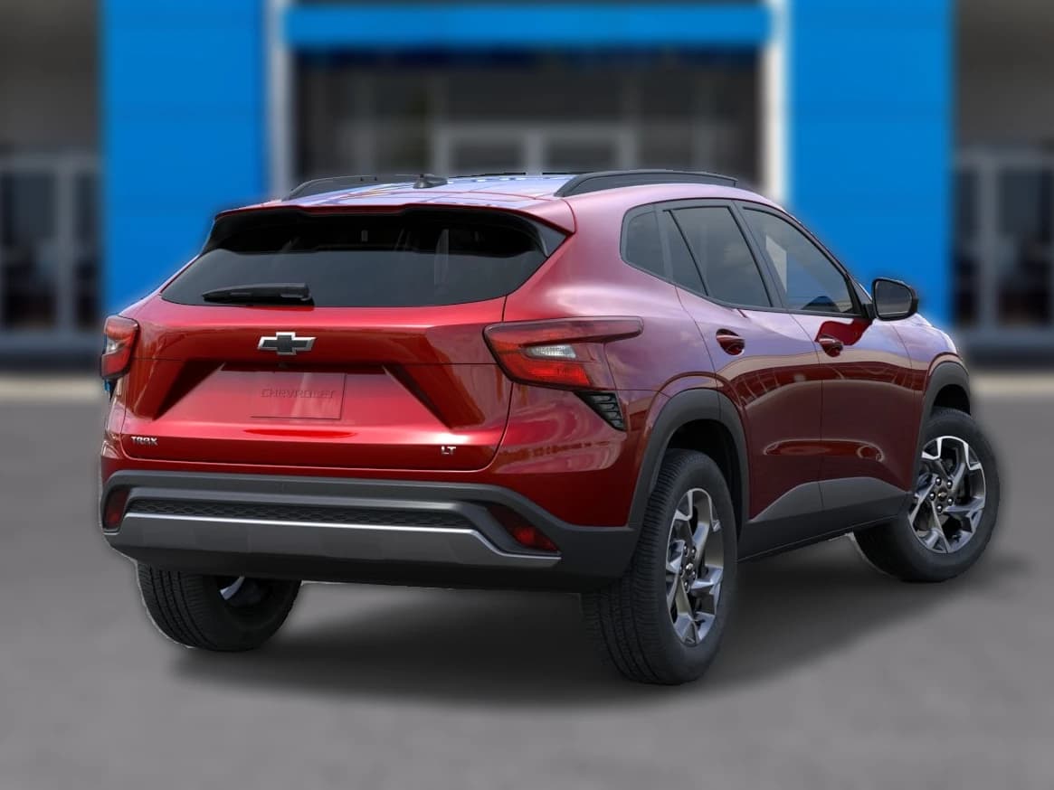 Chevrolet Trax LT FWD 4dr 2026 — side view