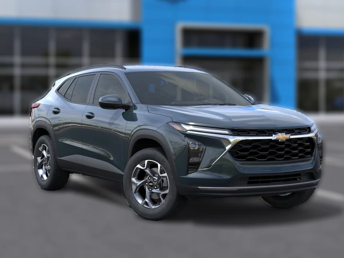 Chevrolet Trax LT FWD 4dr 2026 — side view