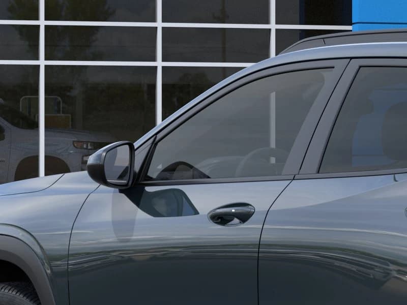 Chevrolet Trax LT FWD 4dr 2026 — side view