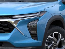 Chevrolet Trax LT FWD 4dr 2026 — side view