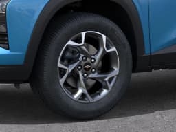 Chevrolet Trax LT FWD 4dr 2026 — side view