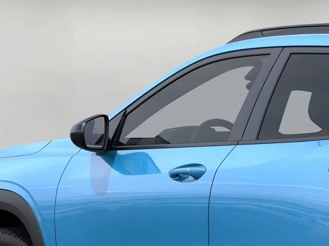 Chevrolet Trax LT FWD 4dr 2026 — side view
