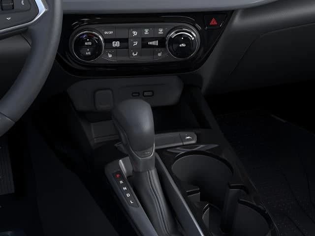 Chevrolet Trax LT FWD 4dr 2026 — side view