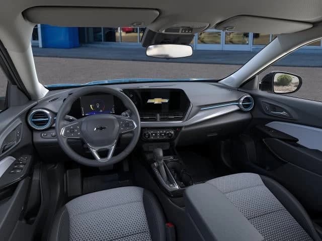 Chevrolet Trax LT FWD 4dr 2026 — side view