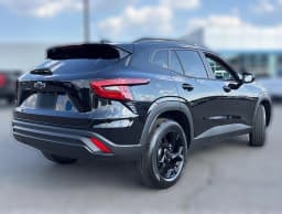 Chevrolet Trax LT FWD 4dr 2026 — side view