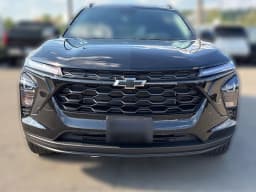 Chevrolet Trax LT FWD 4dr 2026 — side view