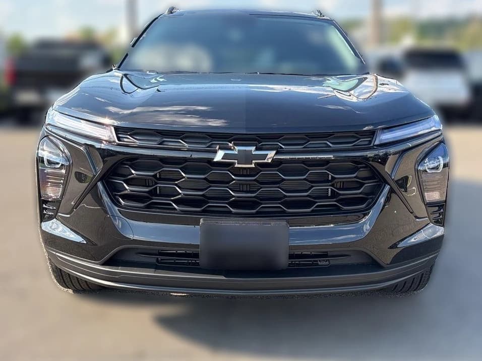 Chevrolet Trax LT FWD 4dr 2026 — side view