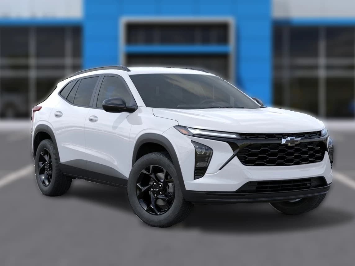 Chevrolet Trax LT FWD 4dr 2026 — side view