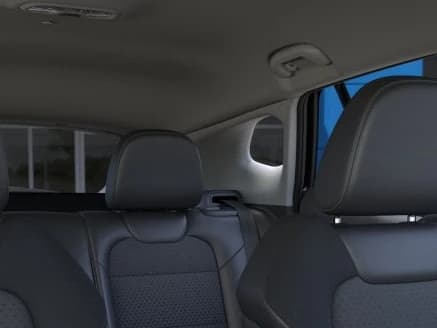 Chevrolet Trax LT FWD 4dr 2026 — side view