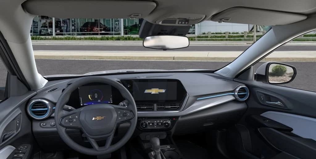 Chevrolet Trax LT FWD 4dr 2026 — side view