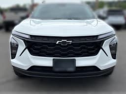 Chevrolet Trax LT FWD 4dr 2026 — side view