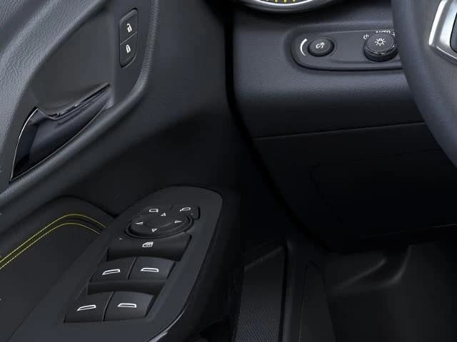 Chevrolet Trax LT FWD 4dr 2026 — side view