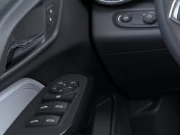 Chevrolet Trax LT FWD 4dr 2026 — side view