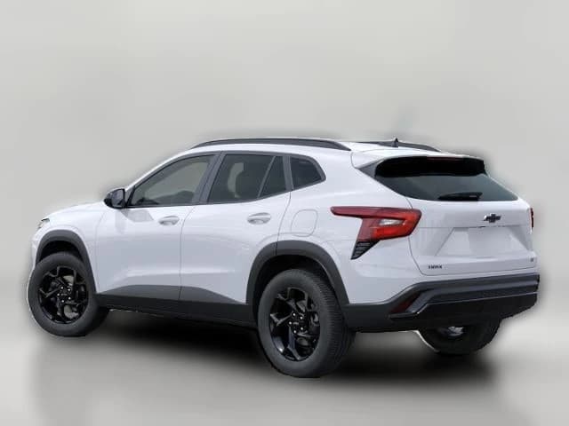Chevrolet Trax LT FWD 4dr 2026 — side view