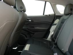 Chevrolet Trax ACTIV FWD 4dr 2026 — side view