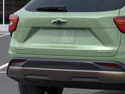 Chevrolet Trax ACTIV FWD 4dr 2026 — side view