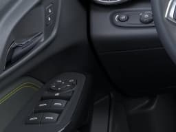Chevrolet Trax ACTIV FWD 4dr 2026 — side view