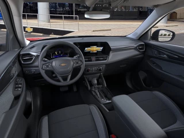 Chevrolet Trailblazer LS FWD 4dr 2026 — side view