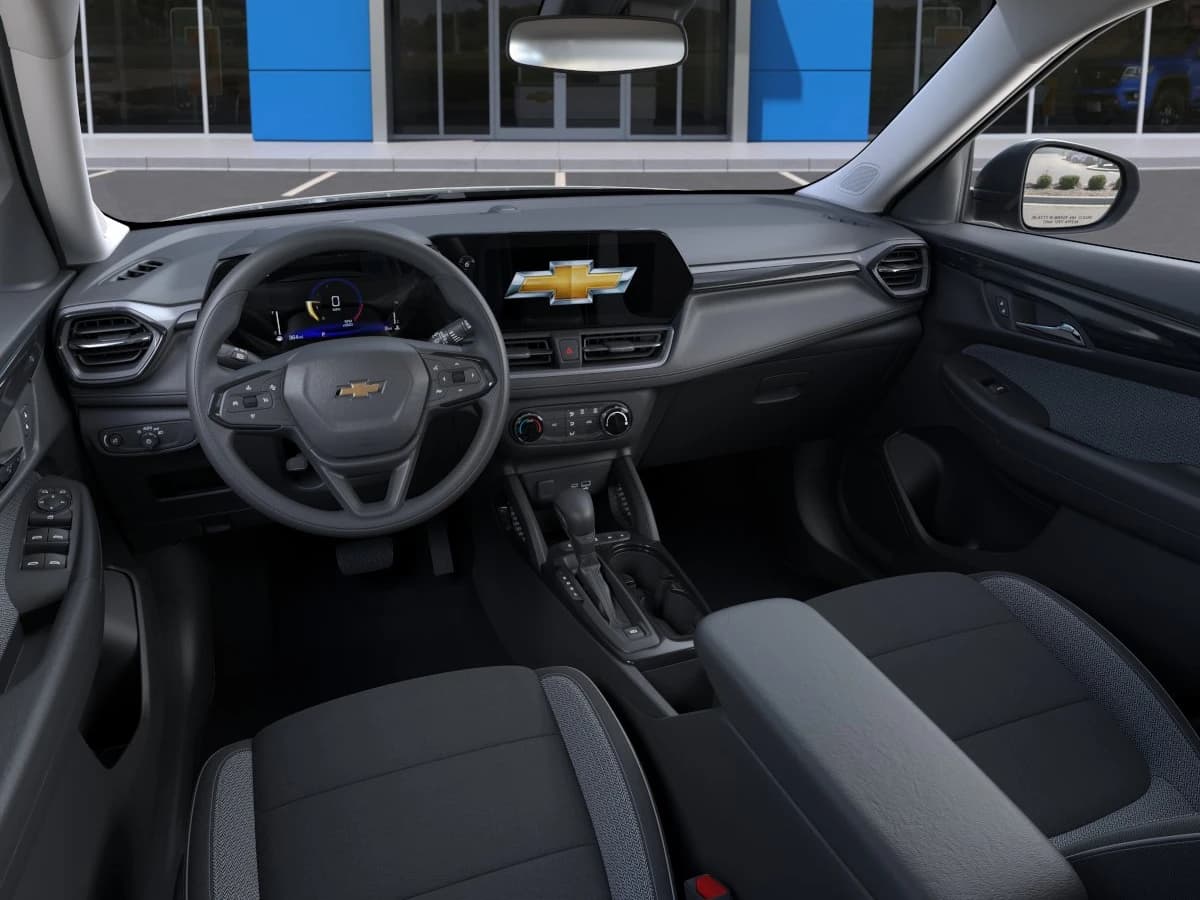 Chevrolet Trailblazer LS FWD 4dr 2026 — side view