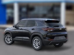 Chevrolet Trailblazer LS FWD 4dr 2026 — side view