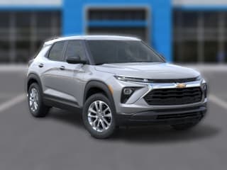 Chevrolet Trailblazer LS FWD 4dr