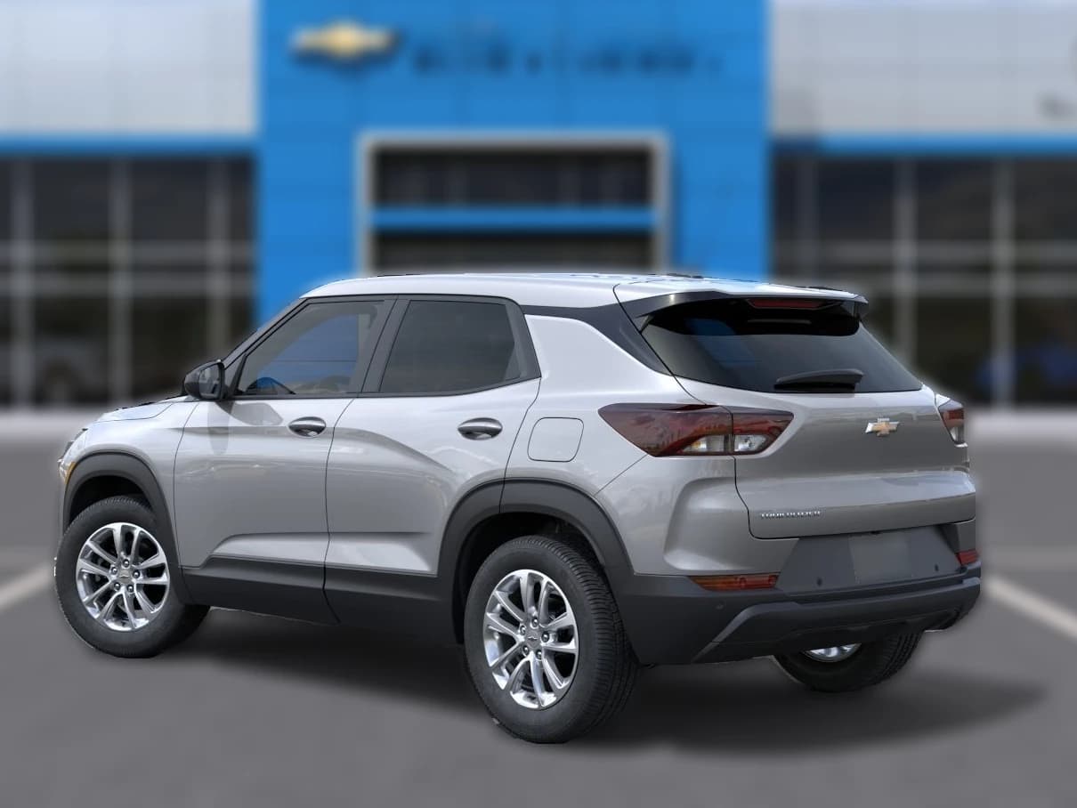 Chevrolet Trailblazer LS FWD 4dr 2026 — side view