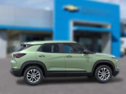 Chevrolet Trailblazer LS FWD 4dr 2026 — side view