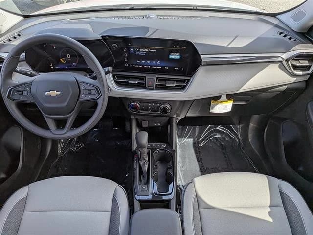 Chevrolet Trailblazer LS FWD 4dr 2026 — side view