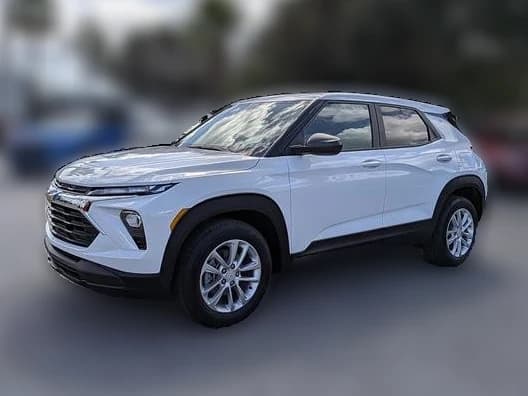 Chevrolet Trailblazer LS FWD 4dr 2026 — side view