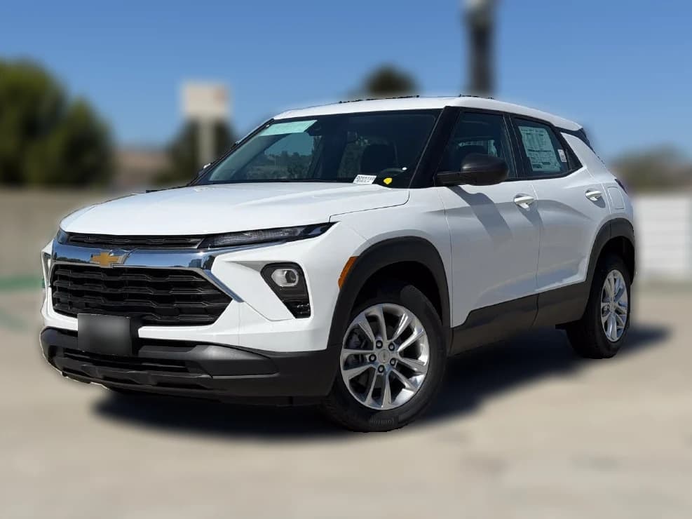 Chevrolet Trailblazer LS FWD 4dr 2026 — side view
