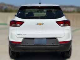 Chevrolet Trailblazer LS FWD 4dr 2026 — side view