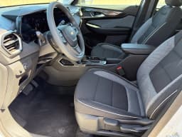 Chevrolet Trailblazer LS FWD 4dr 2026 — side view