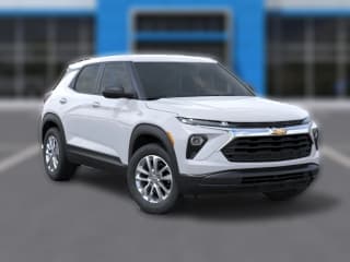 Chevrolet Trailblazer LS FWD 4dr