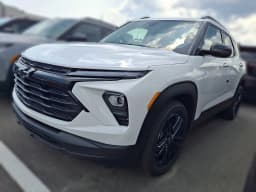 Chevrolet Trailblazer LT FWD 4dr 2026 — side view