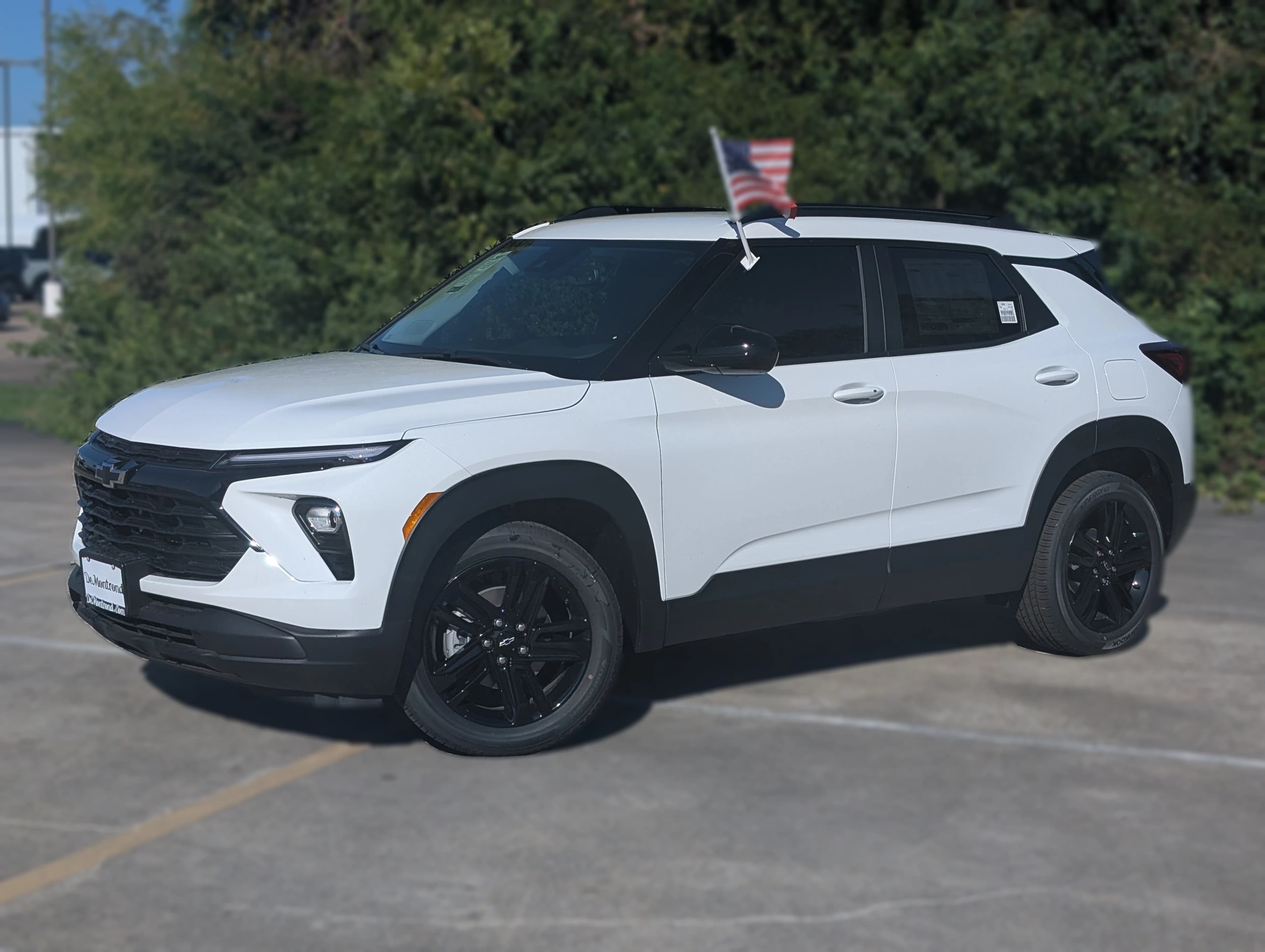 Chevrolet Trailblazer LT FWD 4dr 2026 — side view