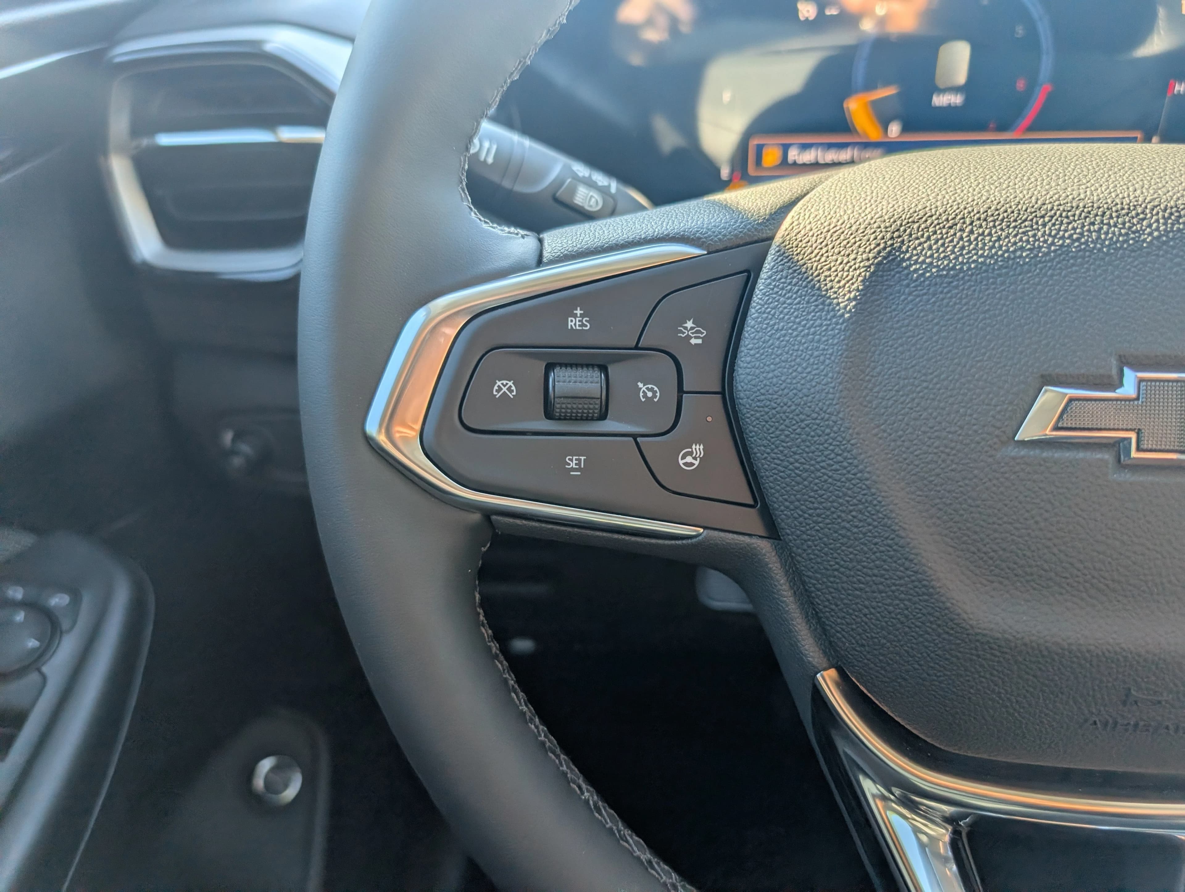 Chevrolet Trailblazer LT FWD 4dr 2026 — side view