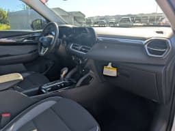 Chevrolet Trailblazer LT FWD 4dr 2026 — side view