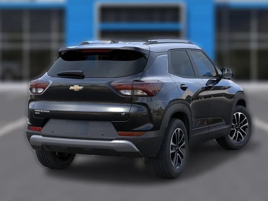 Chevrolet Trailblazer LT AWD 4dr 2026 — side view