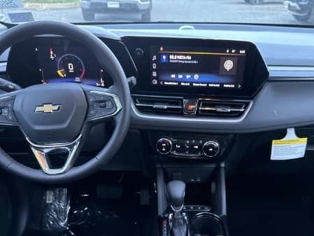 Chevrolet Trailblazer LT AWD 4dr 2026 — side view