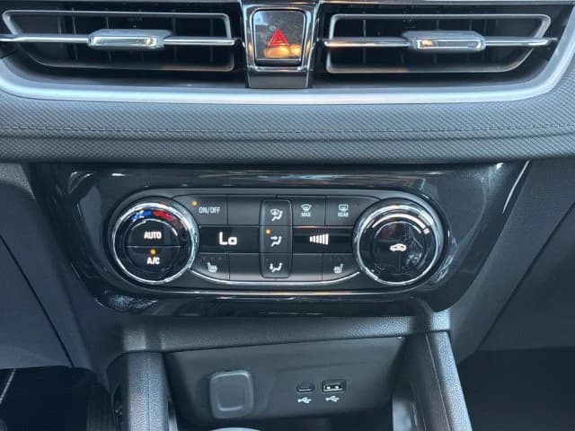 Chevrolet Trailblazer LT AWD 4dr 2026 — side view