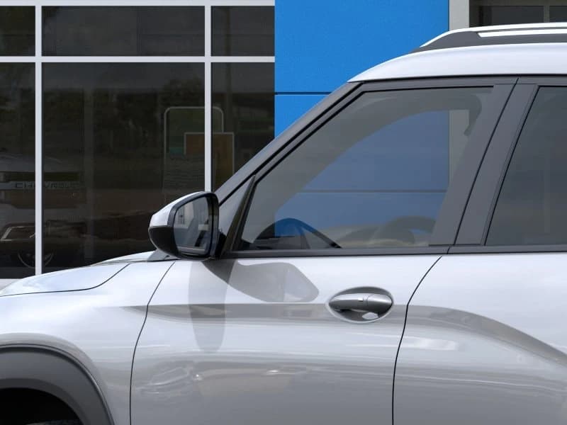 Chevrolet Trailblazer LT AWD 4dr 2026 — side view