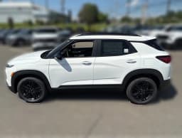 Chevrolet Trailblazer LT AWD 4dr 2026 — side view