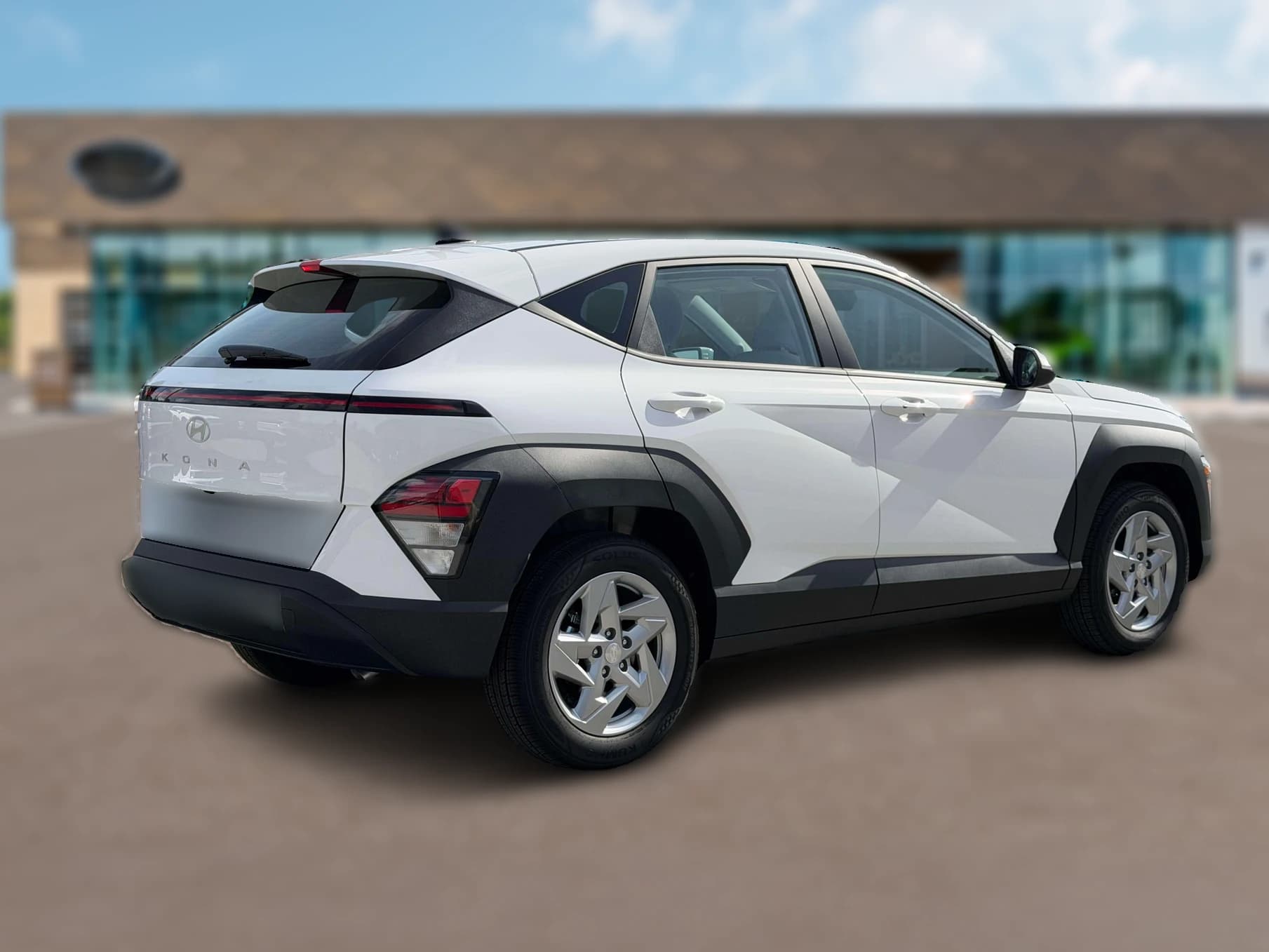 Hyundai Kona SE FWD 2027 — side view