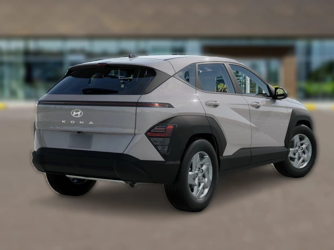 Hyundai Kona SE FWD 2027 — side view